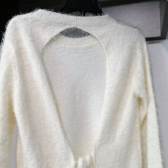 Fuzzy Open Back Tie Sweater Size Small - Picture 7 of 11